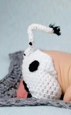 "Little Moo: Hand-Knit Cow Newborn Outfit""Little Moo: Hand-Knit Cow Newborn Outfit"
 


 


 Product Description:


 

Capture unforgettable moments with the Little Moo: Hand-Knit Cow Newborn Outfit, designZIP UP EXPRESSBabyMoo